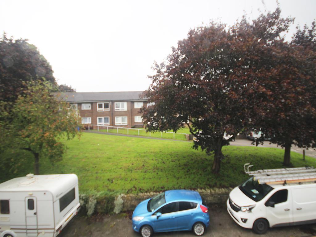 3 bedroom end terrace house To Let in Foulridge, Colne - IMG_4033.jpg